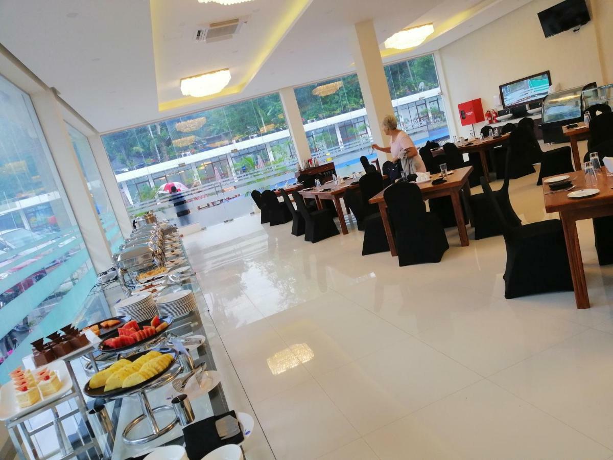 Saru Blue Sapphire Hotel Udawalawe Luaran gambar